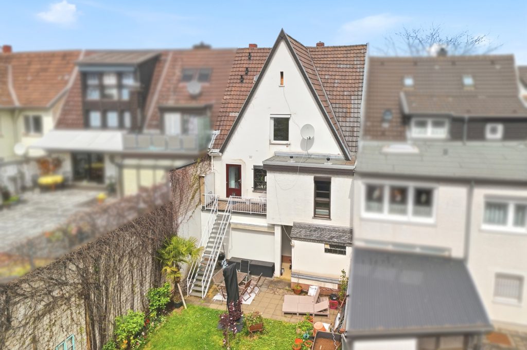 Gütelhöfer Immobilien - Immobilienangebot - Rheinbach - Alle - Attraktives Wohn- und Geschäftshaus in bester Lage von Rheinbach mit optionalem Baugrundstück