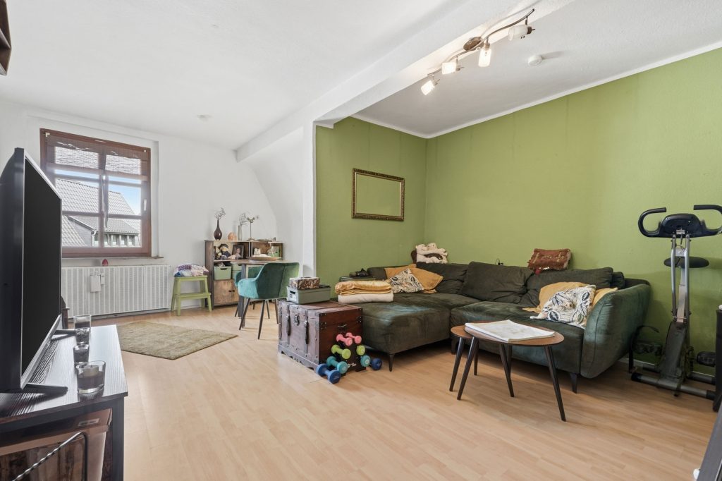 Gütelhöfer Immobilien - Immobilienangebot - Rheinbach - Alle - Attraktives Wohn- und Geschäftshaus in bester Lage von Rheinbach mit optionalem Baugrundstück