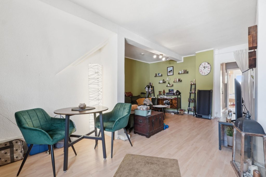 Gütelhöfer Immobilien - Immobilienangebot - Rheinbach - Alle - Attraktives Wohn- und Geschäftshaus in bester Lage von Rheinbach mit optionalem Baugrundstück