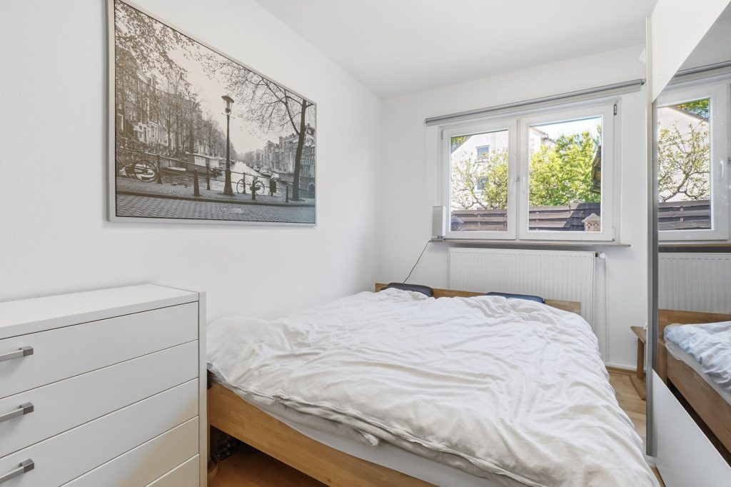 Gütelhöfer Immobilien - Immobilienangebot - Bonn / Beuel - Alle - Wohnen und Vermieten? Charmantes Zweifamilienhaus mit vielen Möglichkeiten in Pützchen
