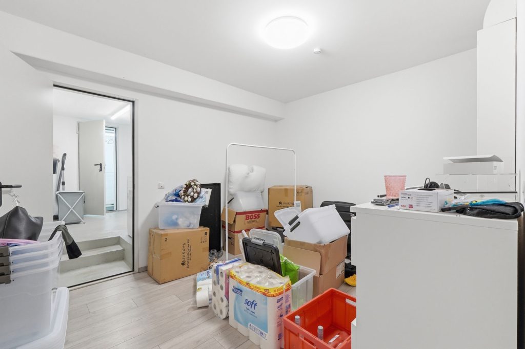 Gütelhöfer Immobilien - Immobilienangebot - Rheinbach / Wormersdorf - Alle - Modernisierte Doppelhaushälfte mit Garage, Terrasse, Balkon und viel Wohnkomfort in Wormersdorf