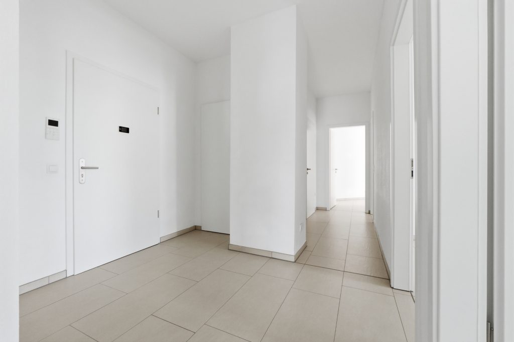 Gütelhöfer Immobilien - Immobilienangebot - Meckenheim - Alle - Moderne 4-Zimmer-Wohnung in zentraler Lage von Meckenheim mit großem Balkon, Aufzug und Stellplatz