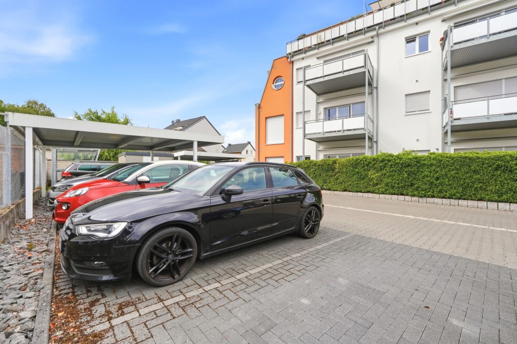 Gütelhöfer Immobilien - Immobilienangebot - Meckenheim - Alle - Moderne 4-Zimmer-Wohnung in zentraler Lage von Meckenheim mit großem Balkon, Aufzug und Stellplatz