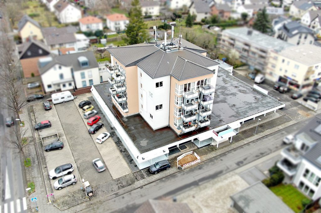 Gütelhöfer Immobilien - Immobilienangebot - Rheinbach - Alle - Rheinbach-Stadt: Lukratives Investment mit 3.769 m² Gewerbe- u. 1.334 m² Wohnfläche + 47 Stellplätze