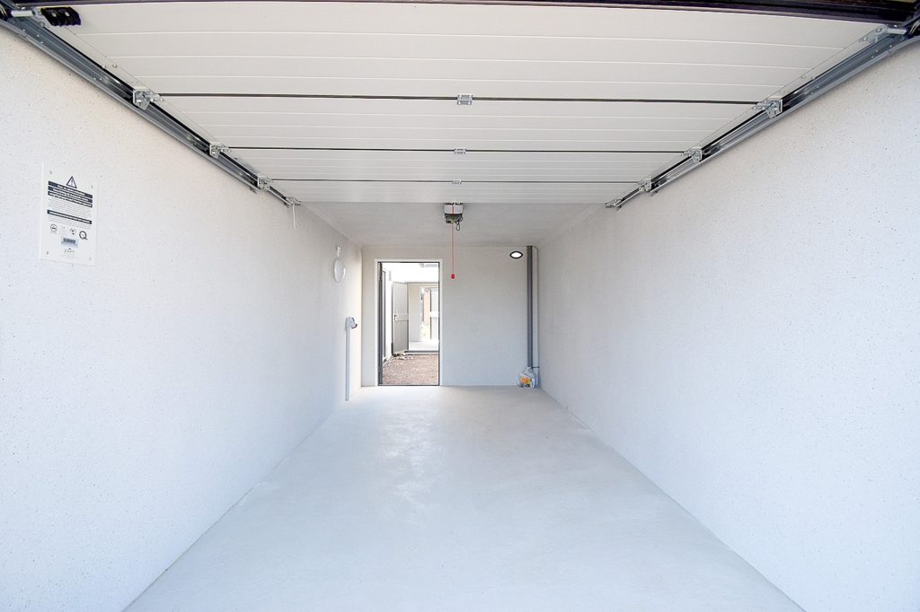 Gütelhöfer Immobilien - Immobilienangebot - Swisttal / Straßfeld - Alle - Neuwertig! Energieeffiziente 143m² Doppelhaushälfte mit Garten, Einbauküche und Garage in Straßfeld