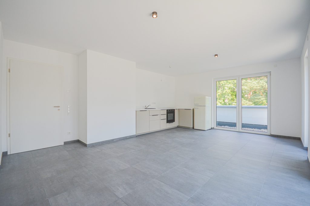 Gütelhöfer Immobilien - Immobilienangebot - Köln / Sürth - Alle - Erstbezug! Exklusive 3-Zimmer-Wohnung mit Dachterrasse und TG-Stellplatz in Rheinnähe von Köln-Sürth